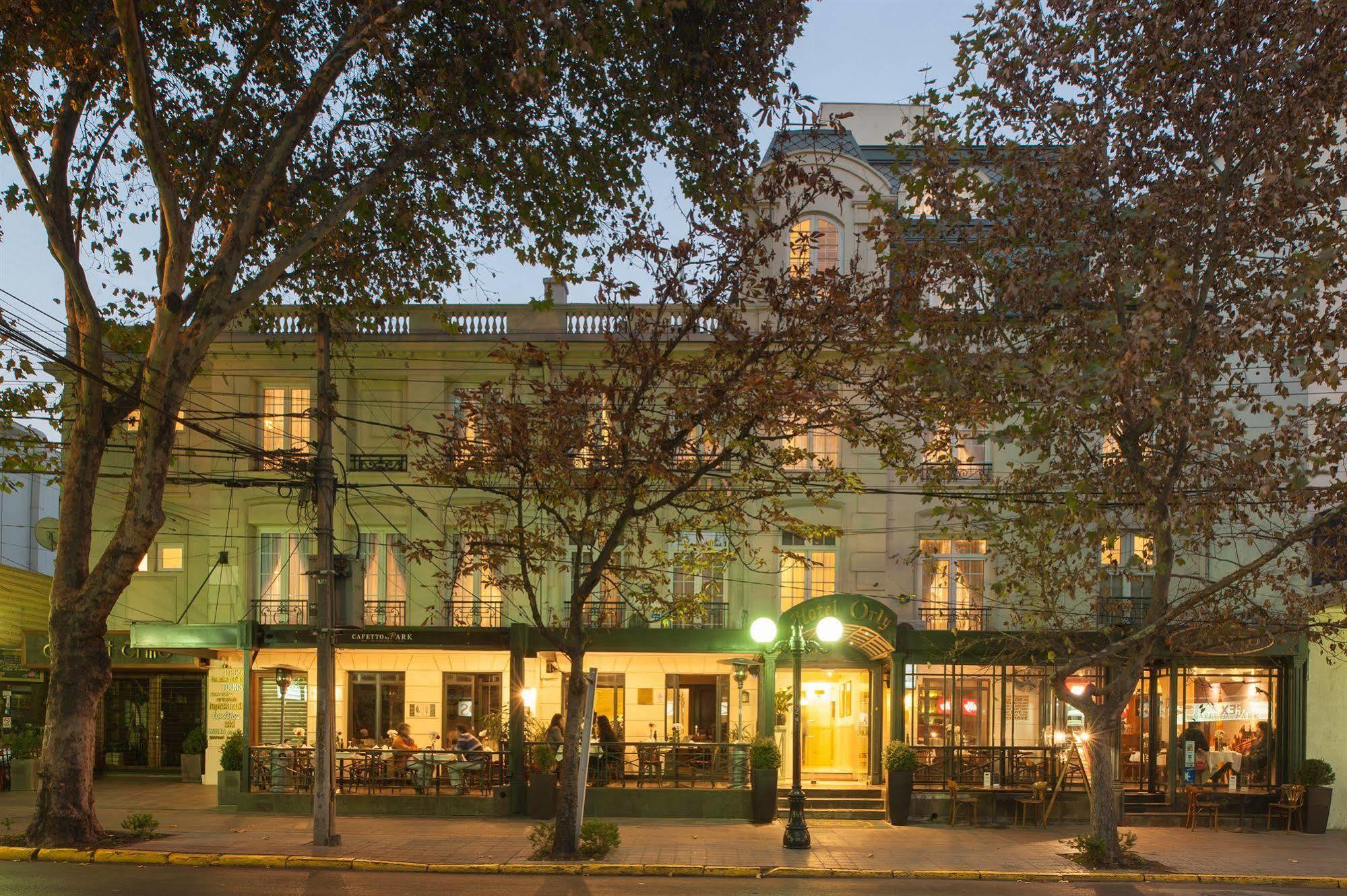 Departamentos Orly Aparthotel Santiago Exterior photo